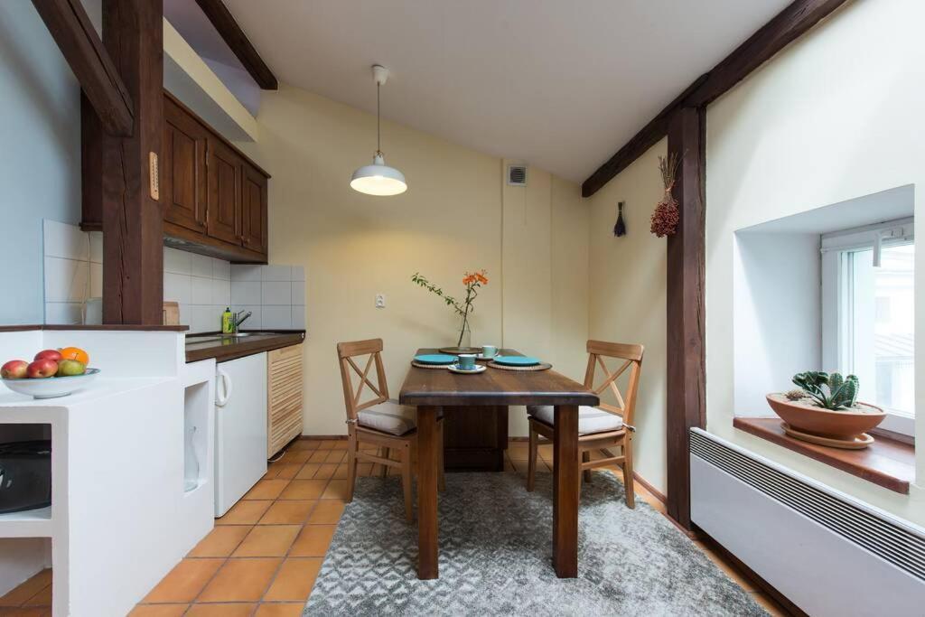 Bright Loft In Amazing Location Apartment Krakow Bagian luar foto