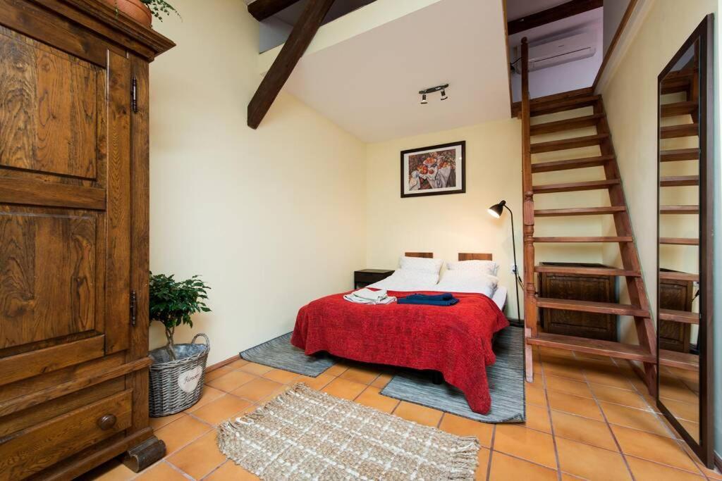 Bright Loft In Amazing Location Apartment Krakow Bagian luar foto